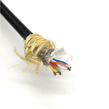 Kabel o dużej wytrzymałości na rozciąganie